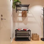 Hébergement de vacances Warm Nordic Townhouse With Sauna & Forest Views *