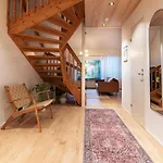 Warm Nordic Townhouse With Sauna & Forest Views