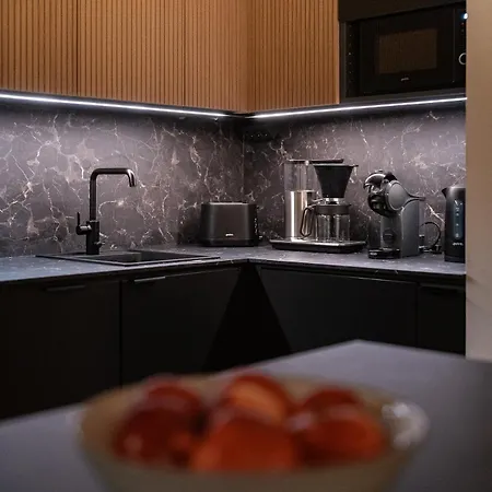 Warm Nordic Townhouse With Sauna & Forest Views Дом отдыха