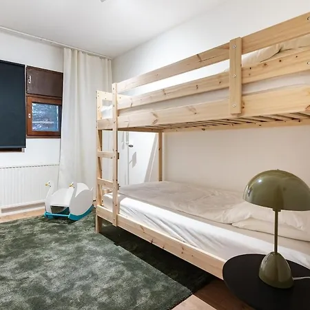 Warm Nordic Townhouse With Sauna & Forest Views Nyaraló Rovaniemi