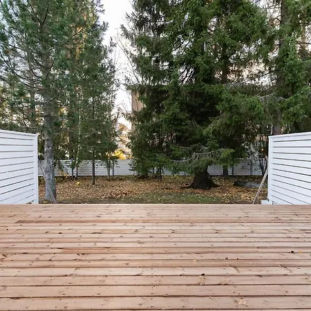 Warm Nordic Townhouse With Sauna & Forest Views * Rovaniemi