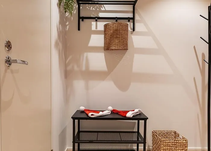 Σπίτι διακοπών Warm Nordic Townhouse With Sauna & Forest Views *