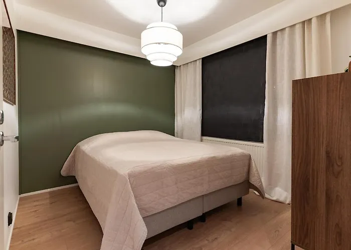 Warm Nordic Townhouse With Sauna & Forest Views * Ροβανιέμι