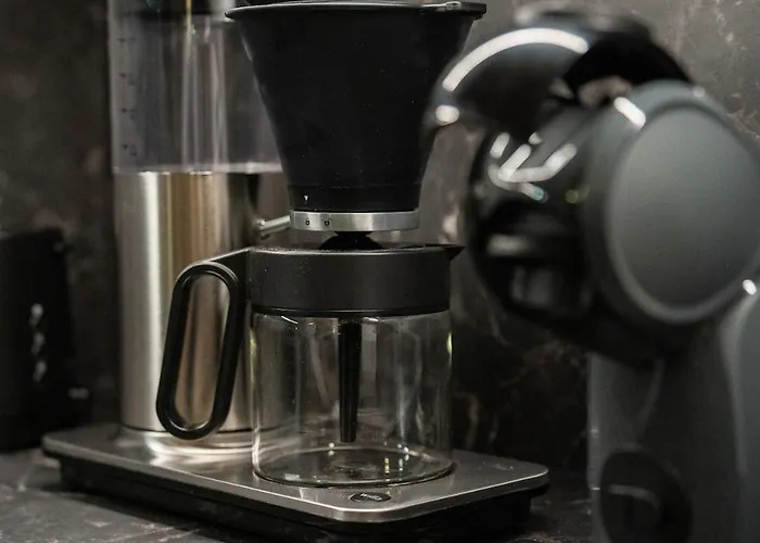 Warm Nordic Townhouse With Sauna & Forest Views Σπίτι διακοπών *