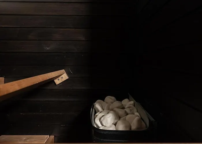 Warm Nordic Townhouse With Sauna & Forest Views Casa de Férias Rovaniemi